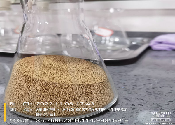 Molecular sieve with large adsorption capacity for Insulating glass